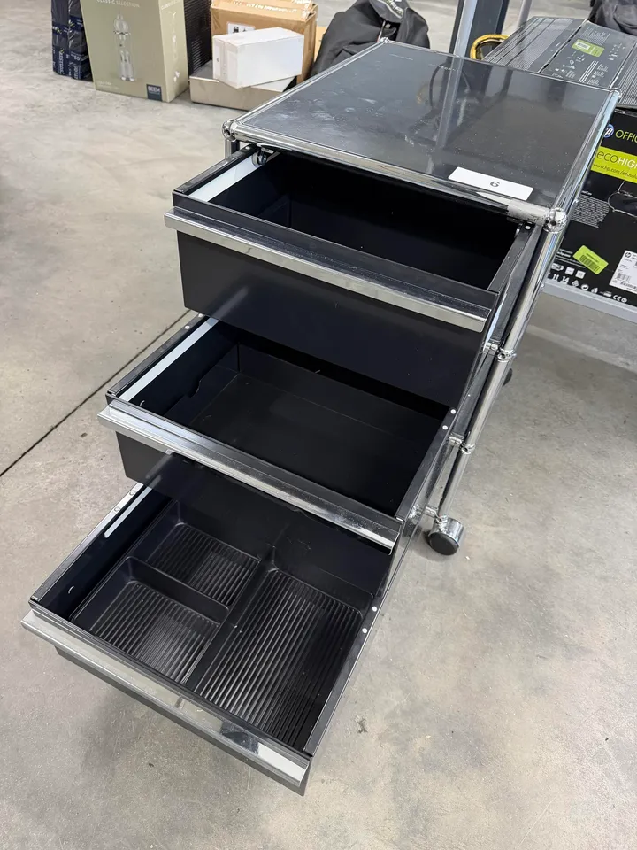 USM Haller Rollcontainer